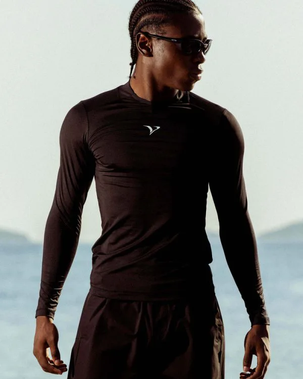 ACTIVEWEAR COMPRESSION LONGSLEEVE BLACK - T-Shirts - streetwear Avenue Wear