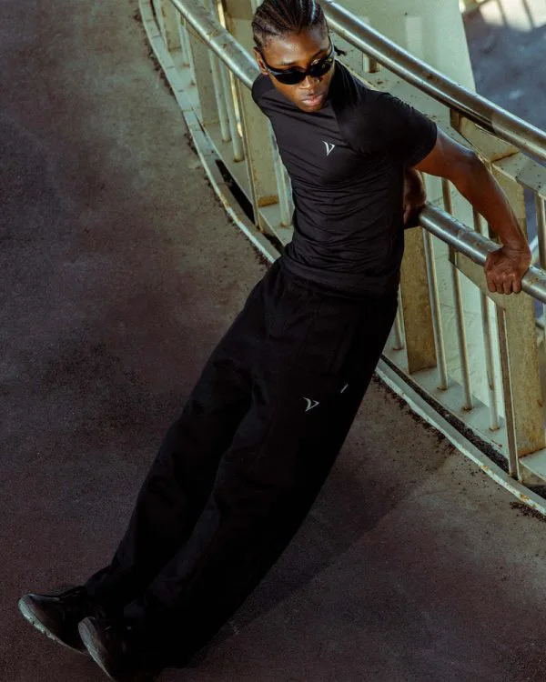 ACTIVEWEAR JOGGER BLACK - Pantalons & Jorts - streetwear Avenue Wear
