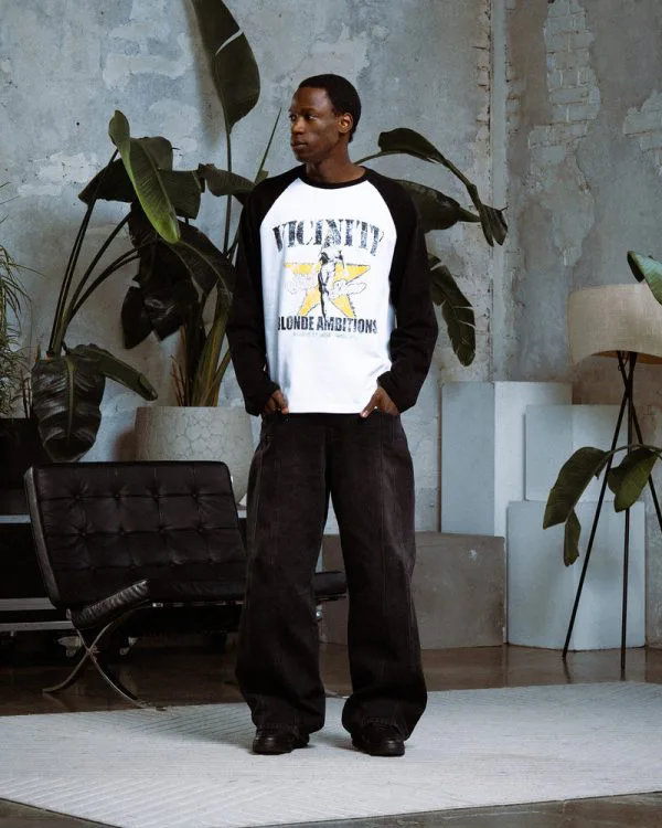 BLONDE AMBITIONS LONGSLEEVE WHITE/BLACK - Sweats & Hoodies - streetwear Avenue Wear