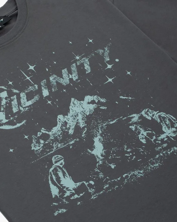 CAMPFIRE TEE DARK GREY - T-Shirts - streetwear Avenue Wear