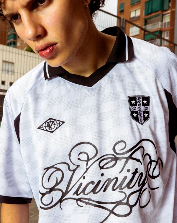 CHECKERED BW JERSEY WHITE - Jerseys - streetwear Avenue Wear