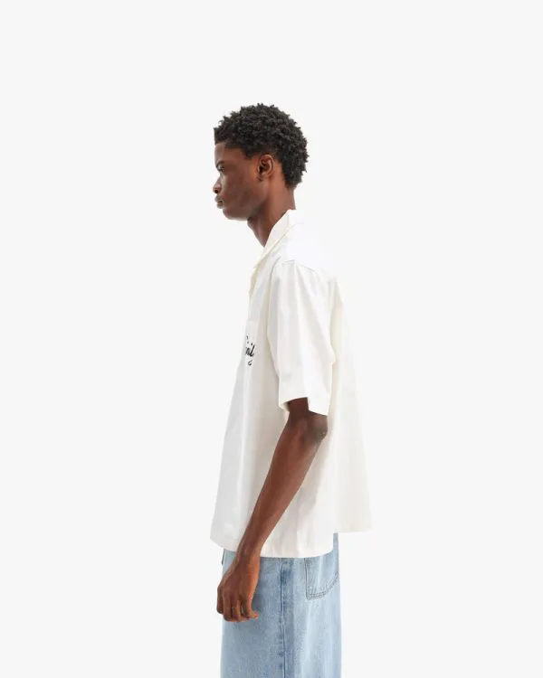 CLUB SHIRT WHITE - Sweats & Hoodies - streetwear Avenue Wear