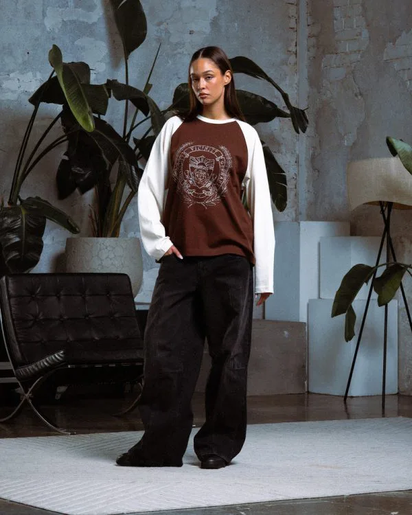 HALL OF FAME LONGSLEEVE BROWN/CREAM - Sweats & Hoodies - streetwear Avenue Wear