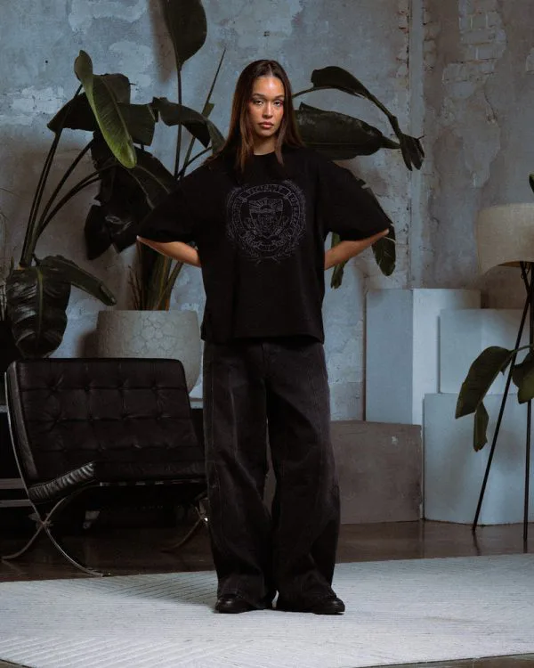 HALL OF FAME TEE BLACK - Sweats & Hoodies - streetwear Avenue Wear