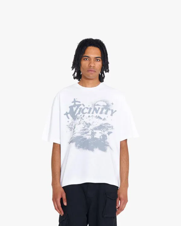 HIDDEN HILLS TEE WHITE - T-Shirts - streetwear Avenue Wear