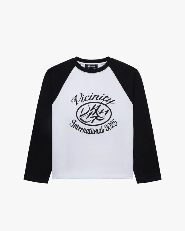 International longsleeve black white - Avenue Wear