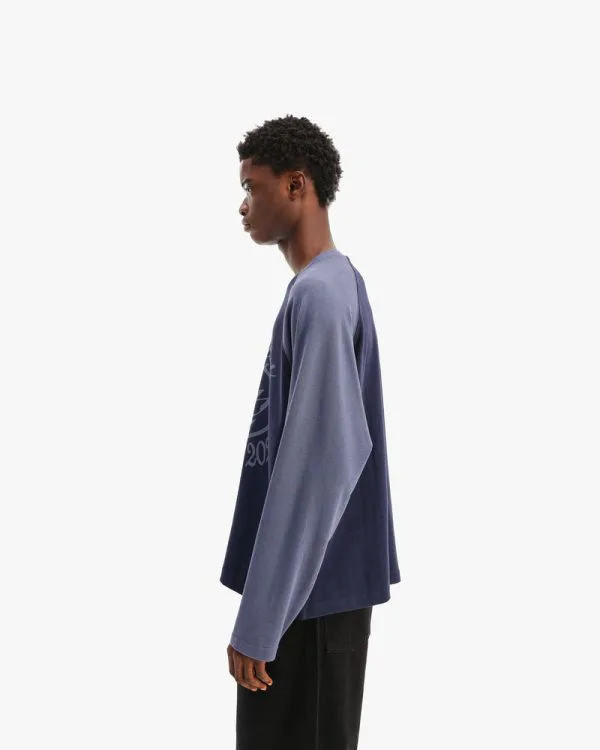 INTERNATIONAL LONGSLEEVE BLUE - Sweats & Hoodies - streetwear Avenue Wear