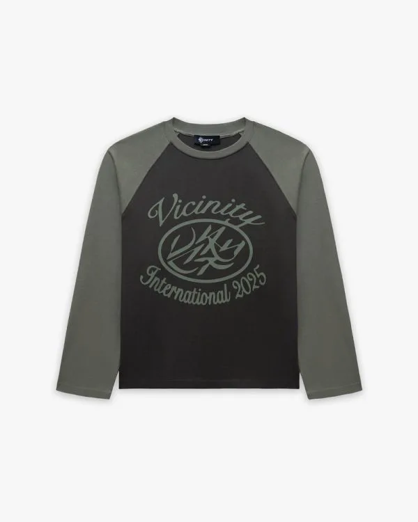 International longsleeve green - Avenue Wear