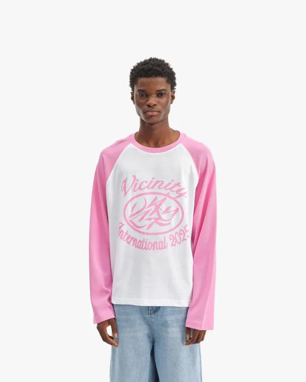 INTERNATIONAL LONGSLEEVE WHITE/PINK - Sweats & Hoodies - streetwear Avenue Wear