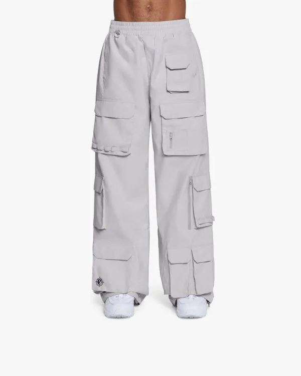 ONYX CARGO LIGHT GREY - Pantalons & Jorts - streetwear Avenue Wear