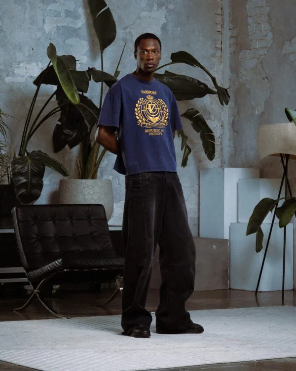 PASSPORT TEE WASHED BLUE - Sweats & Hoodies - streetwear Avenue Wear