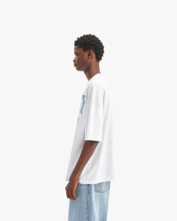 PRESTIGE TEE WHITE - Sweats & Hoodies - streetwear Avenue Wear