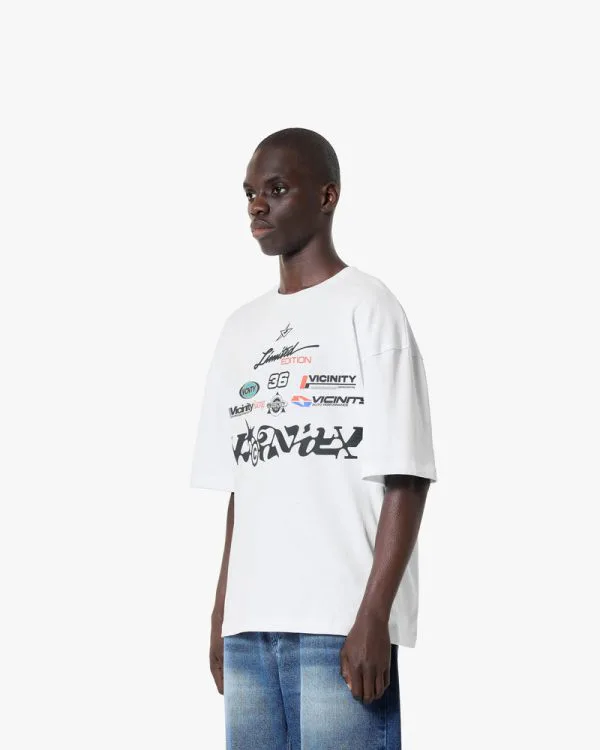 RACING LOGOS TEE WHITE - T-Shirts - streetwear Avenue Wear