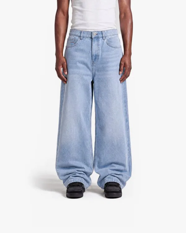 THE BAGGY DENIM LIGHT BLUE - Pantalons & Jorts - streetwear Avenue Wear