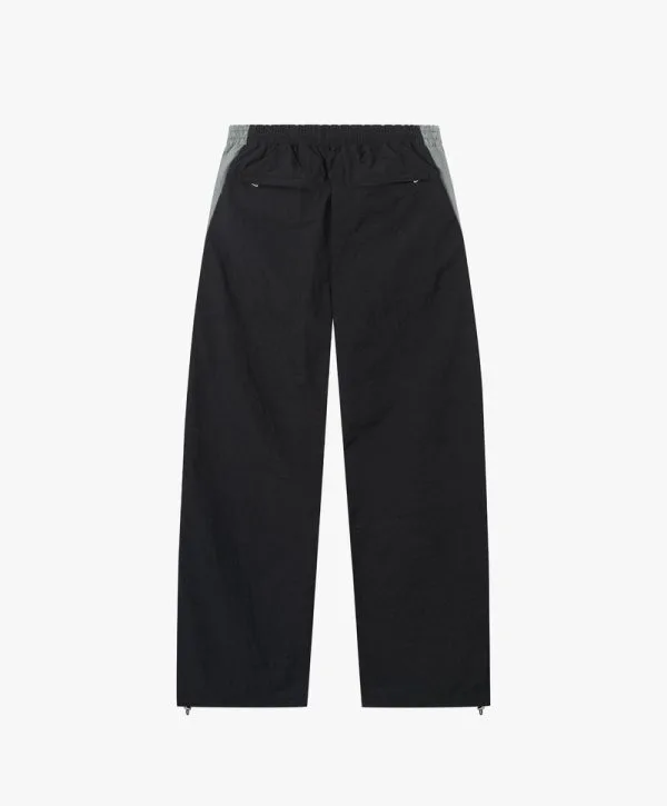 TRACK PANTS V2 BLACK - Pantalons & Jorts - streetwear Avenue Wear