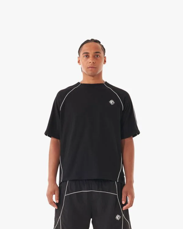 TRACK TEE BLACK - T-Shirts - streetwear Avenue Wear
