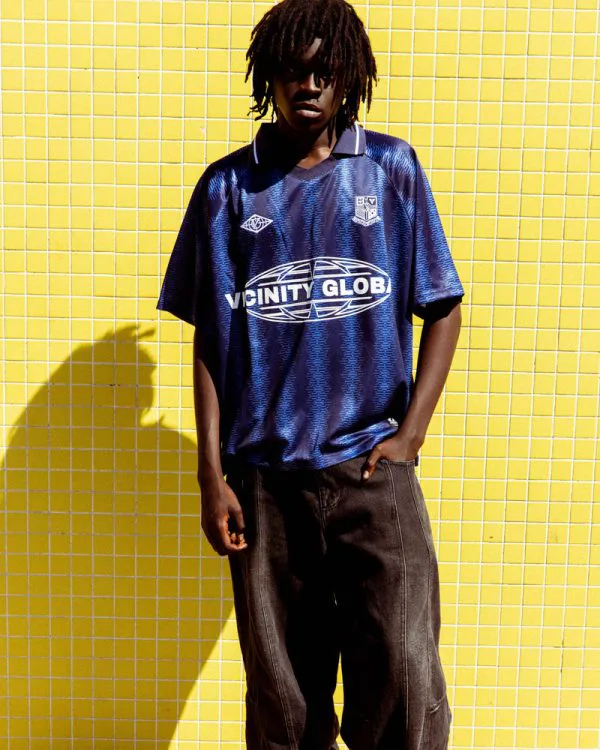 UNIVERSAL JERSEY BLUE - Jerseys - streetwear Avenue Wear