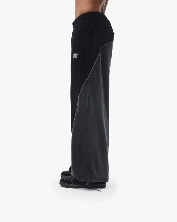 VELOURS TRACK PANTS BLACK - Pantalons & Jorts - streetwear Avenue Wear
