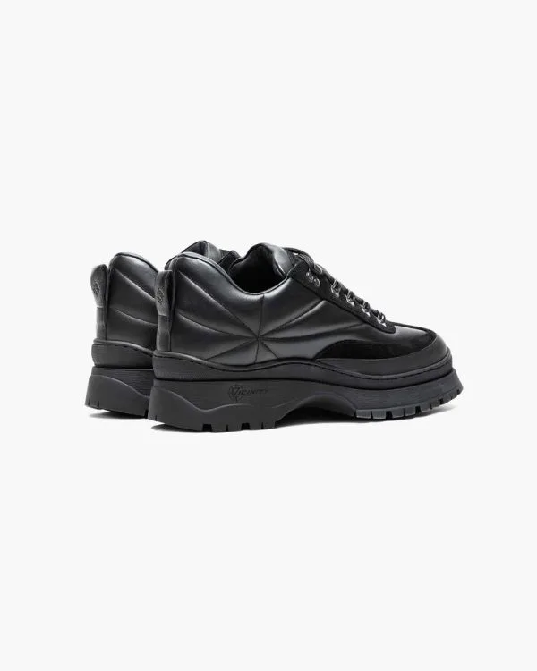 VENTURE LOWS "TRIPLE BLACK" - Sneakers & Slides - streetwear Avenue Wear