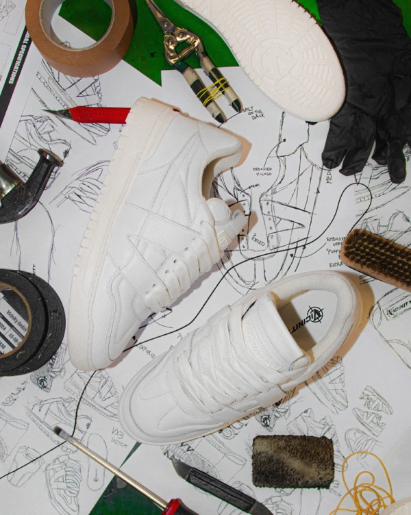 VORTEX "TRIPLE WHITE" - Sneakers & Slides - streetwear Avenue Wear
